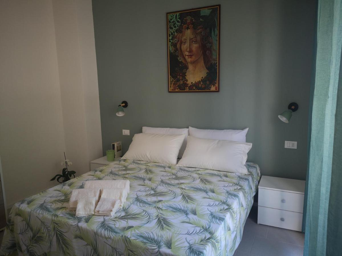 Camera Familiare con Bagno Privato