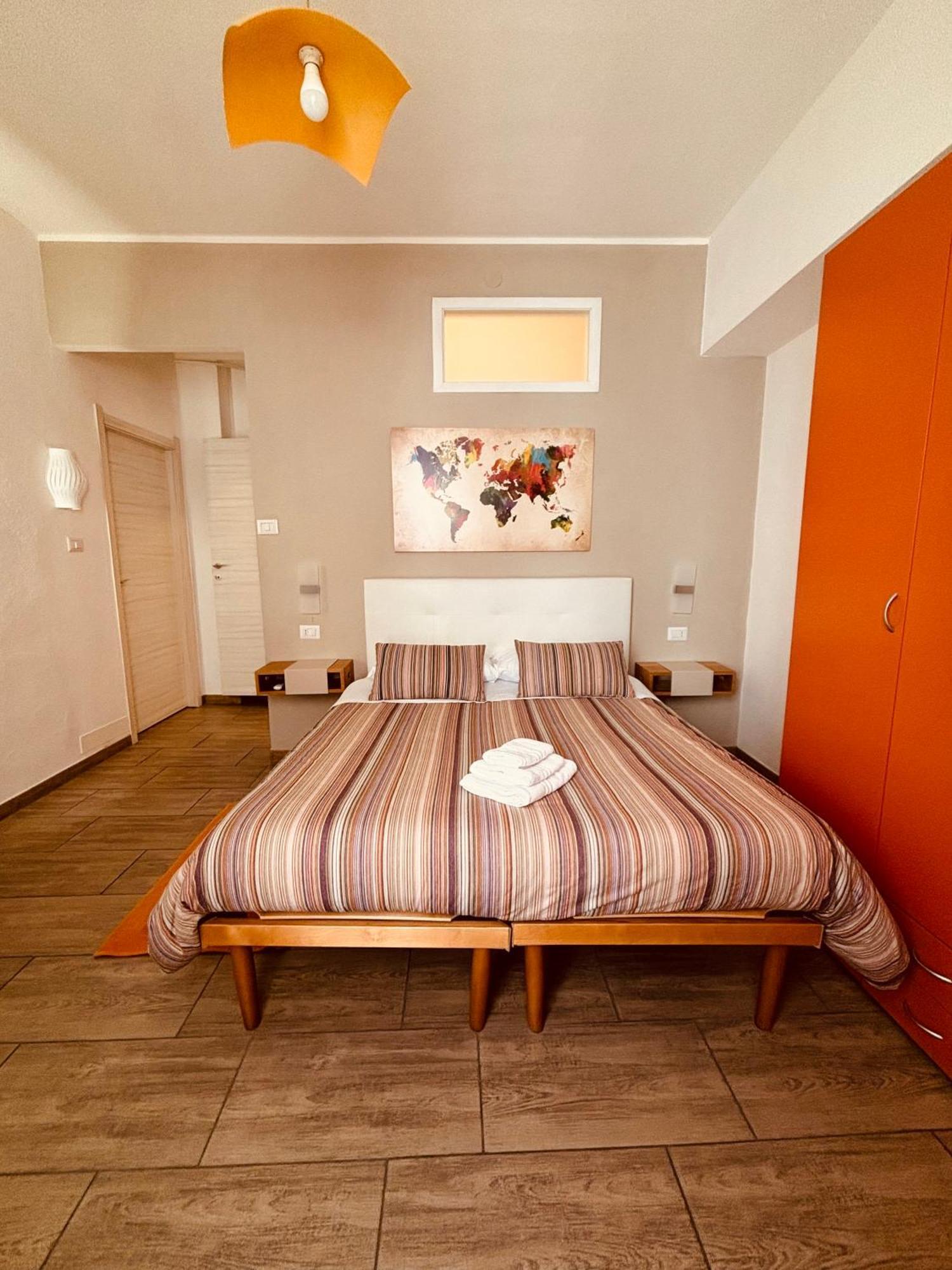 Double or Twin Room Private Bathroom