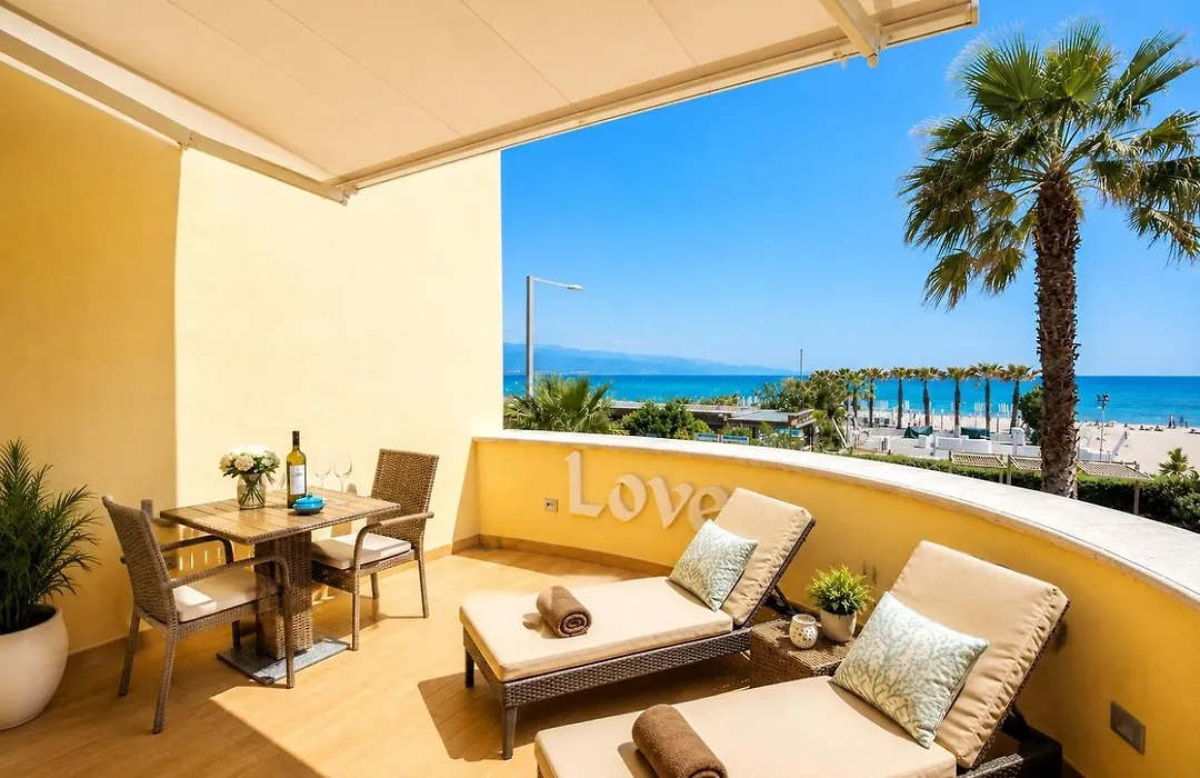 Villa Maria Luisa-1