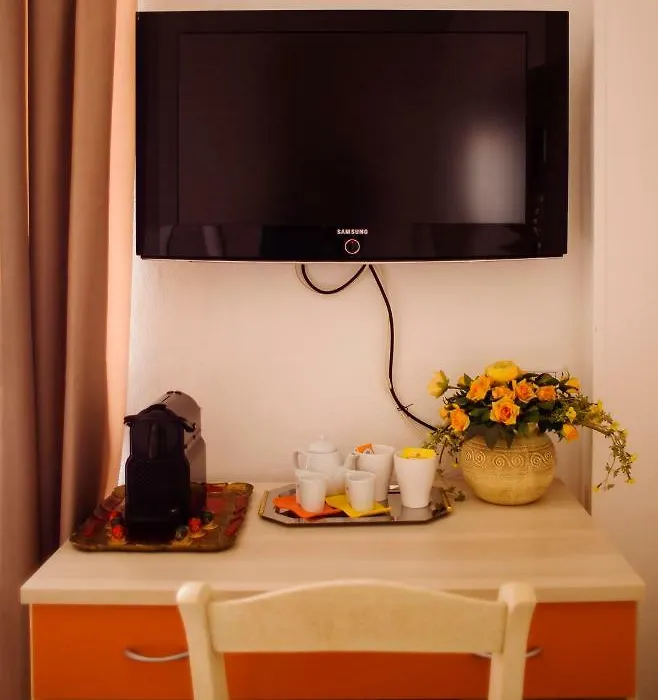 Sweet Rooms Cagliari-1