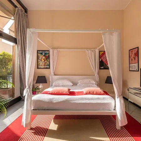 Snob Luxury Suite-2