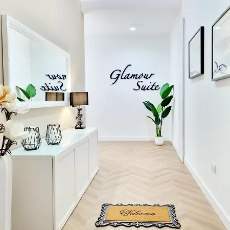 Glamour Suite By Accomodo-3