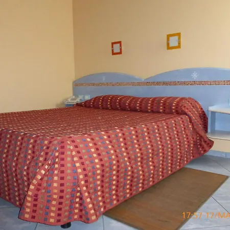 Hotel Chentu Lunas-2
