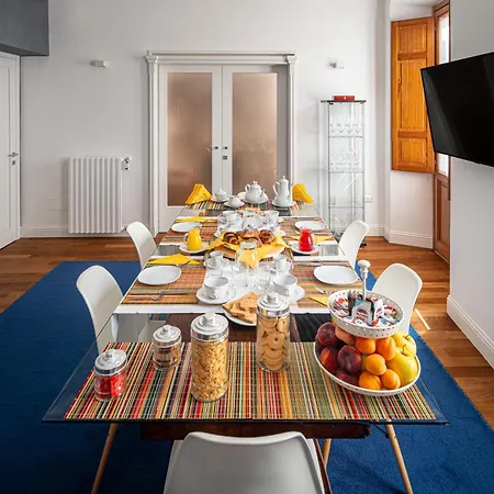 Marcus Suite-2