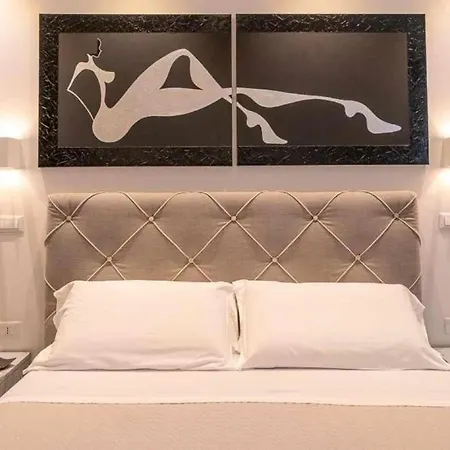 Ceo Luxury Suite Di Cagliari-3
